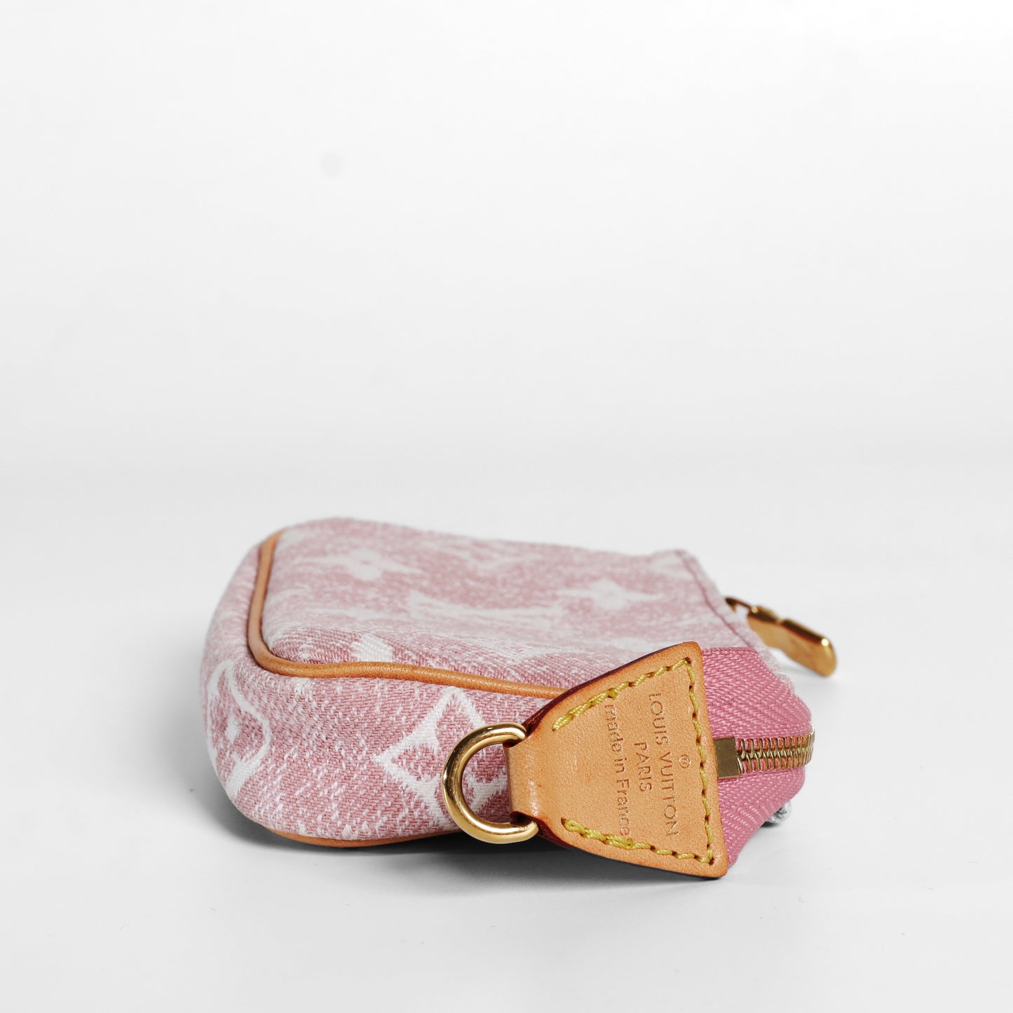 Pre-Owned Louis Vuitton Pochette Accessoires Pink Jacquard Canvas Small Leather Goods 58219346