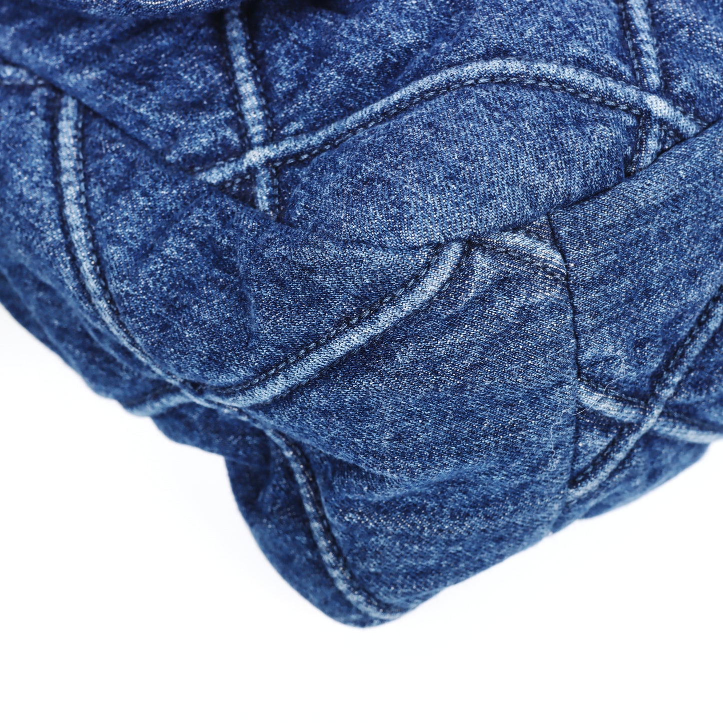 Pre-Owned Chanel 19 Large Size Blue Quilted Denim Shoulder Bag 59062679 L