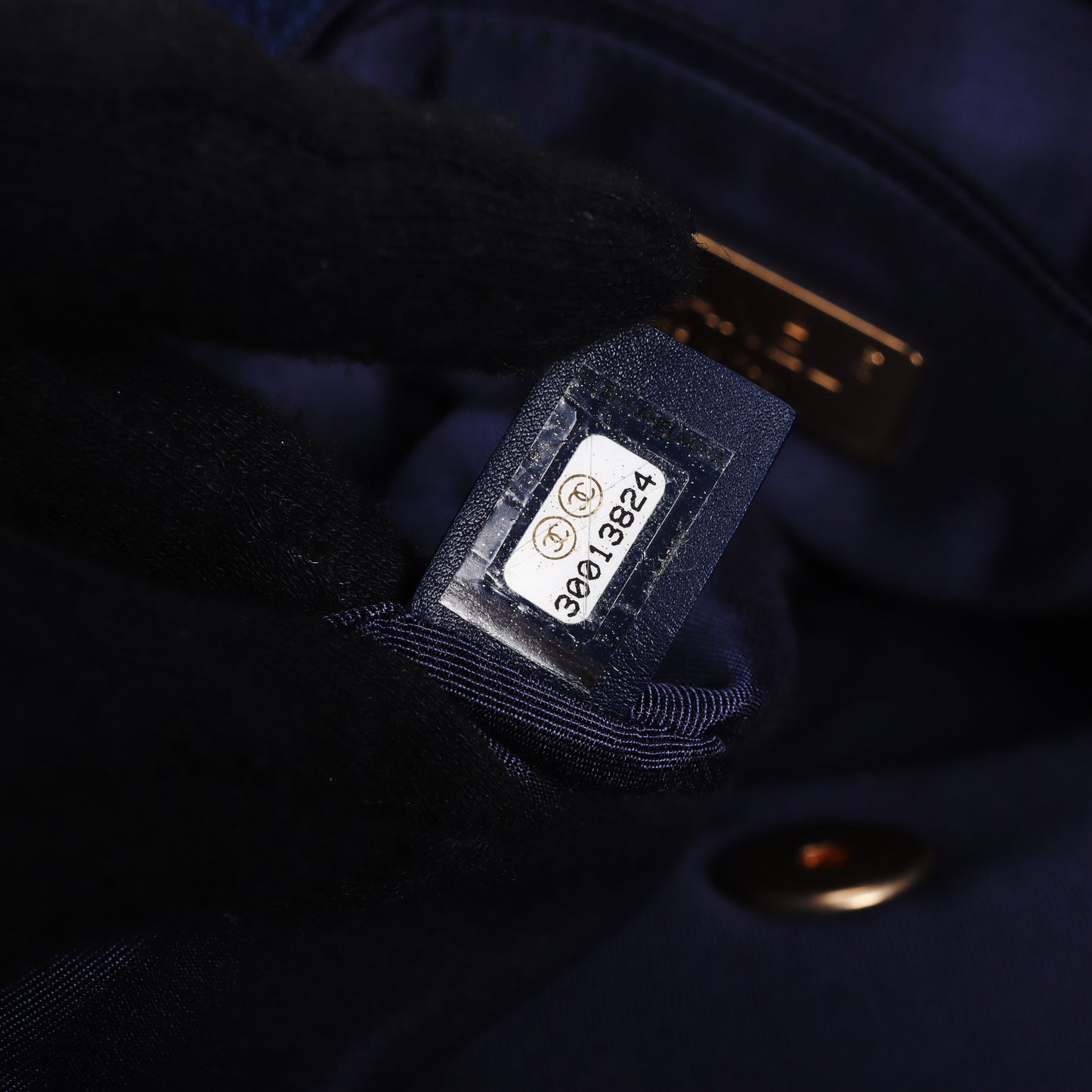 Pre-Owned Chanel 19 Large Size Blue Quilted Denim Shoulder Bag 59062679 L