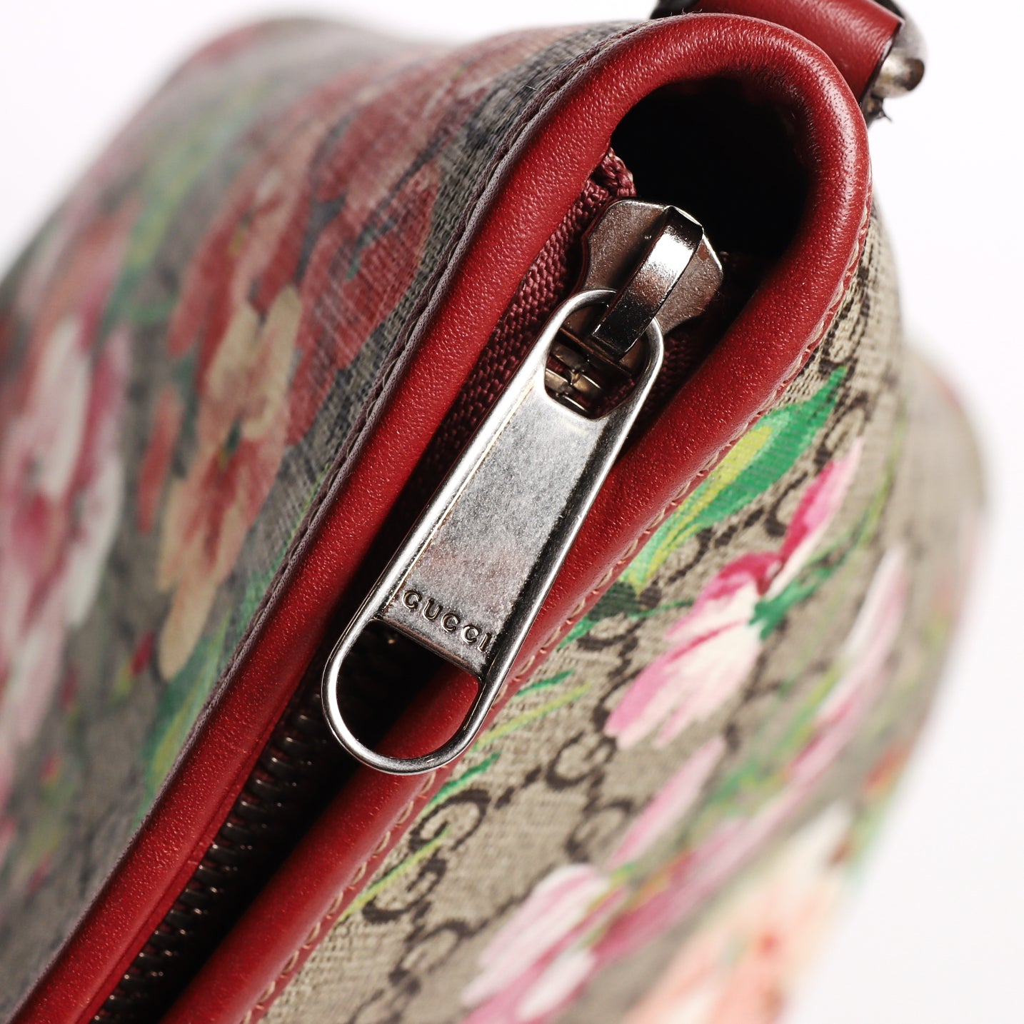 Pre-Owned Gucci GG Supreme Blooms Multicolor Coated Canvas Top Handle Bag 63887806