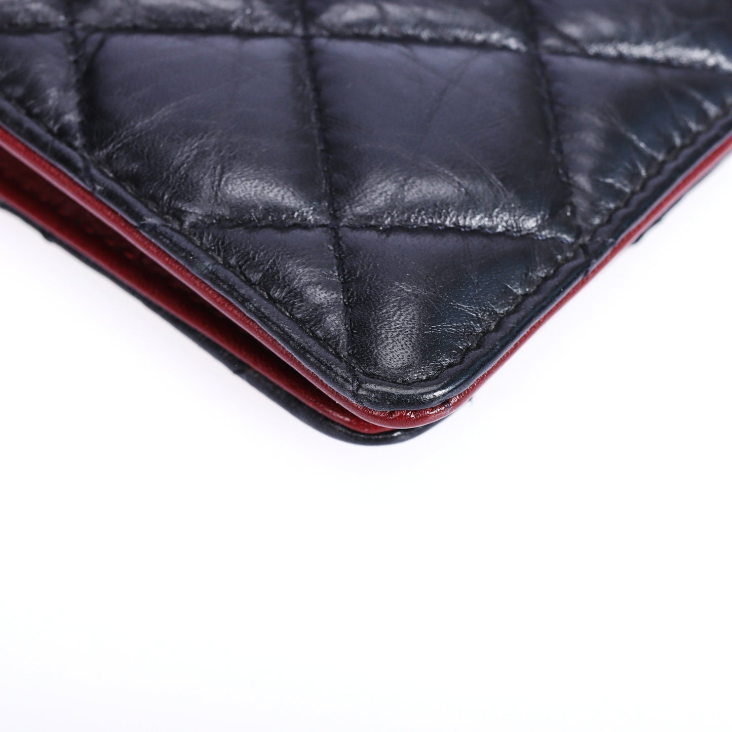 Pre-Owned Chanel Black Quilted Calfskin Leather Wallet 66798715
