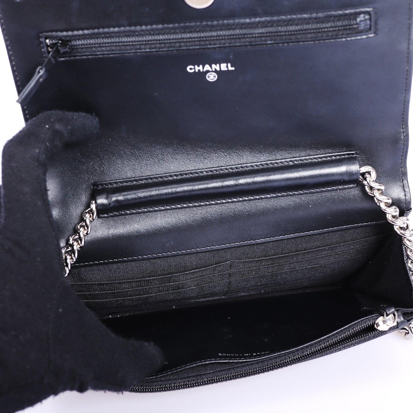 Pre-Owned Chanel Boy Black Calfskin Wallet on Chain 66815808 L