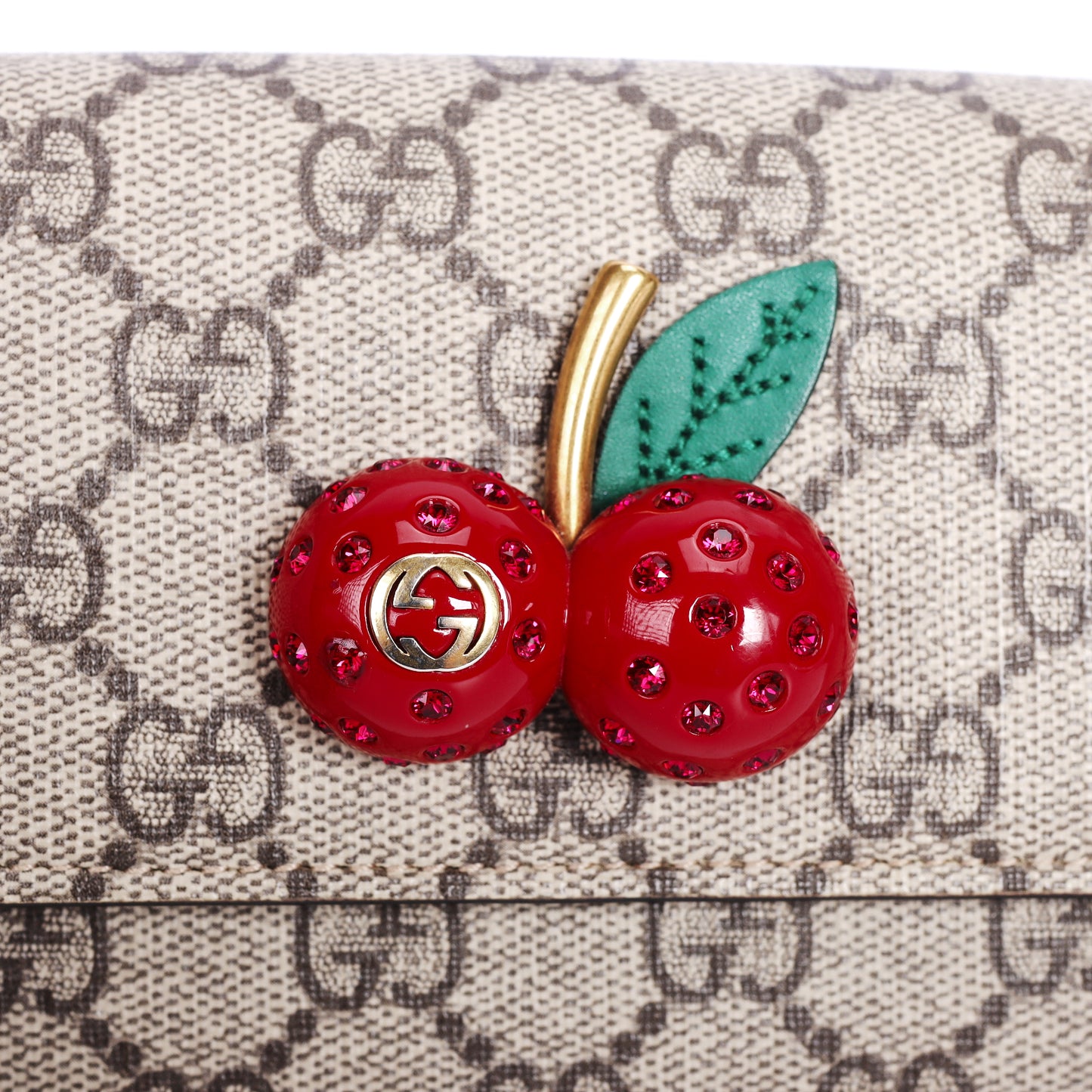 Pre-Owned Gucci Cherry GG Supreme Coated Canvas Shoulder Bag 67880018