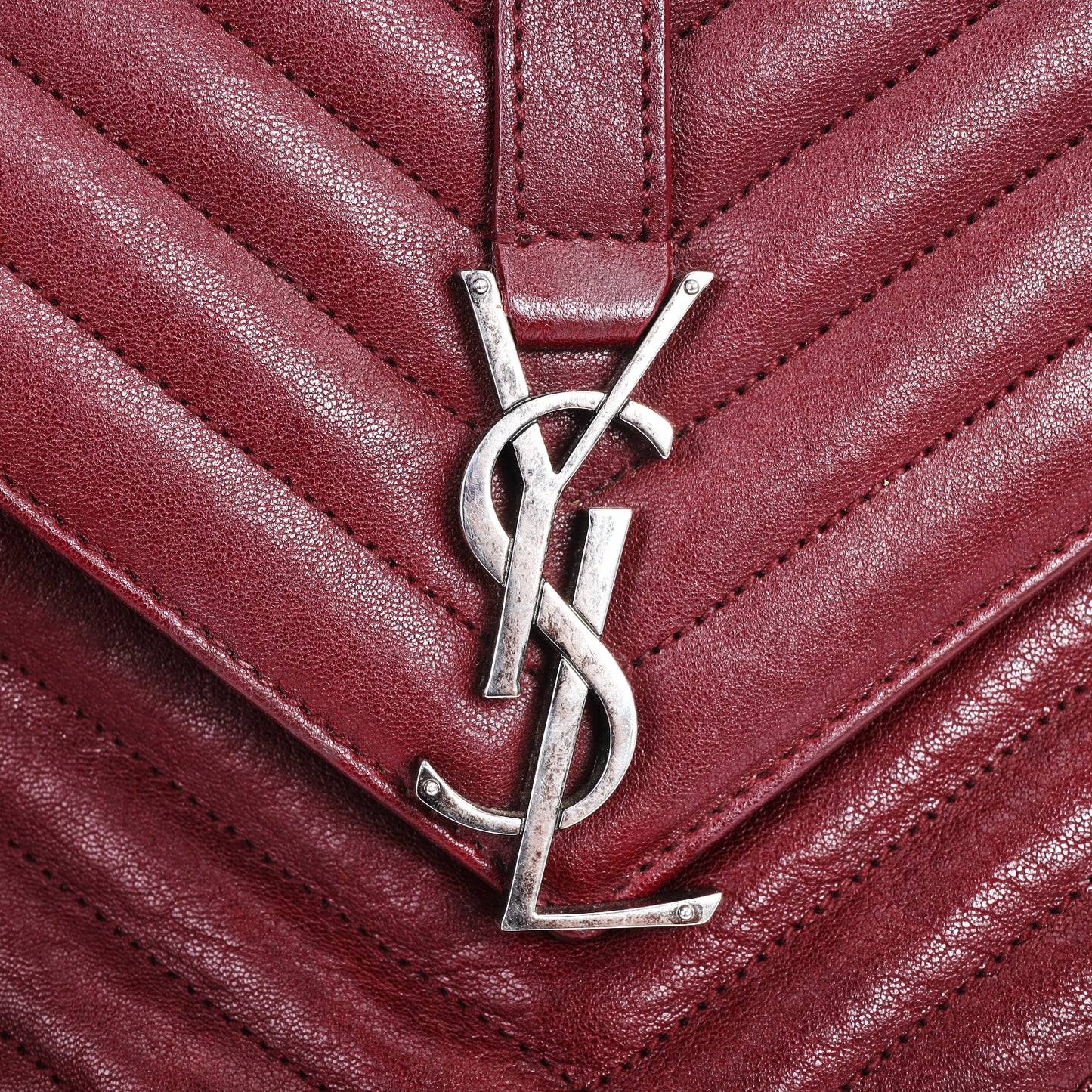 Pre-Owned Saint Laurent Burgundy Chevron Quilted Calfskin 71468058
