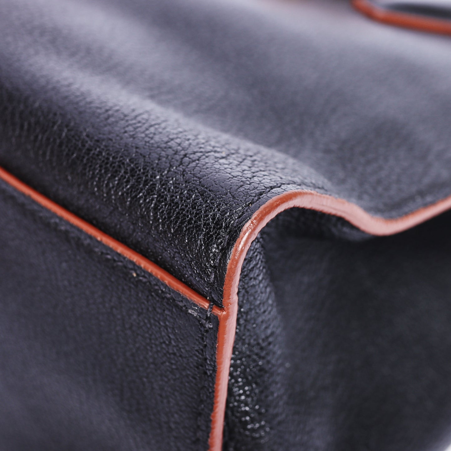 Pre-Owned Miu Miu Lady Black Calfskin Leather Shoulder Bag 74884407 c