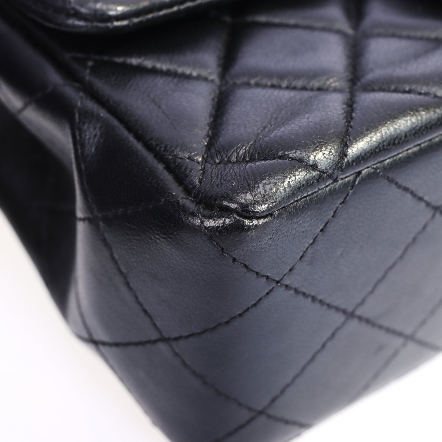 Pre-Owned Chanel Classic Flap Mini Black Lambskin Shoulder Bag 79533024 L