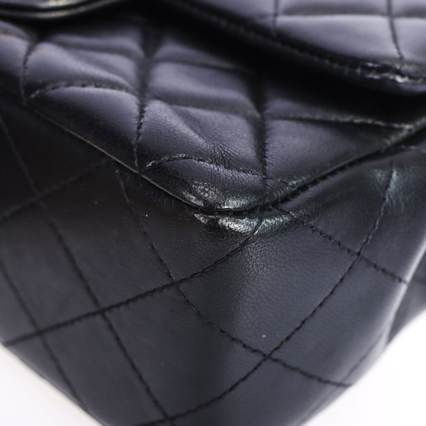 Pre-Owned Chanel Classic Flap Mini Black Lambskin Shoulder Bag 79533024 L