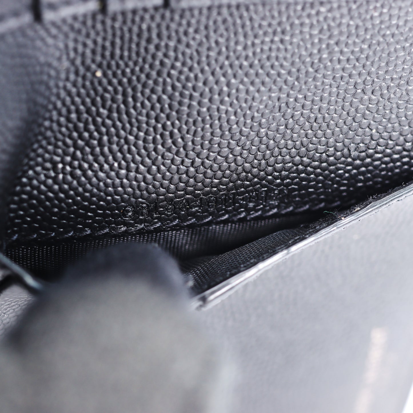 Pre-Owned Saint Laurent Monogram Black Calfskin Wallet 83654270