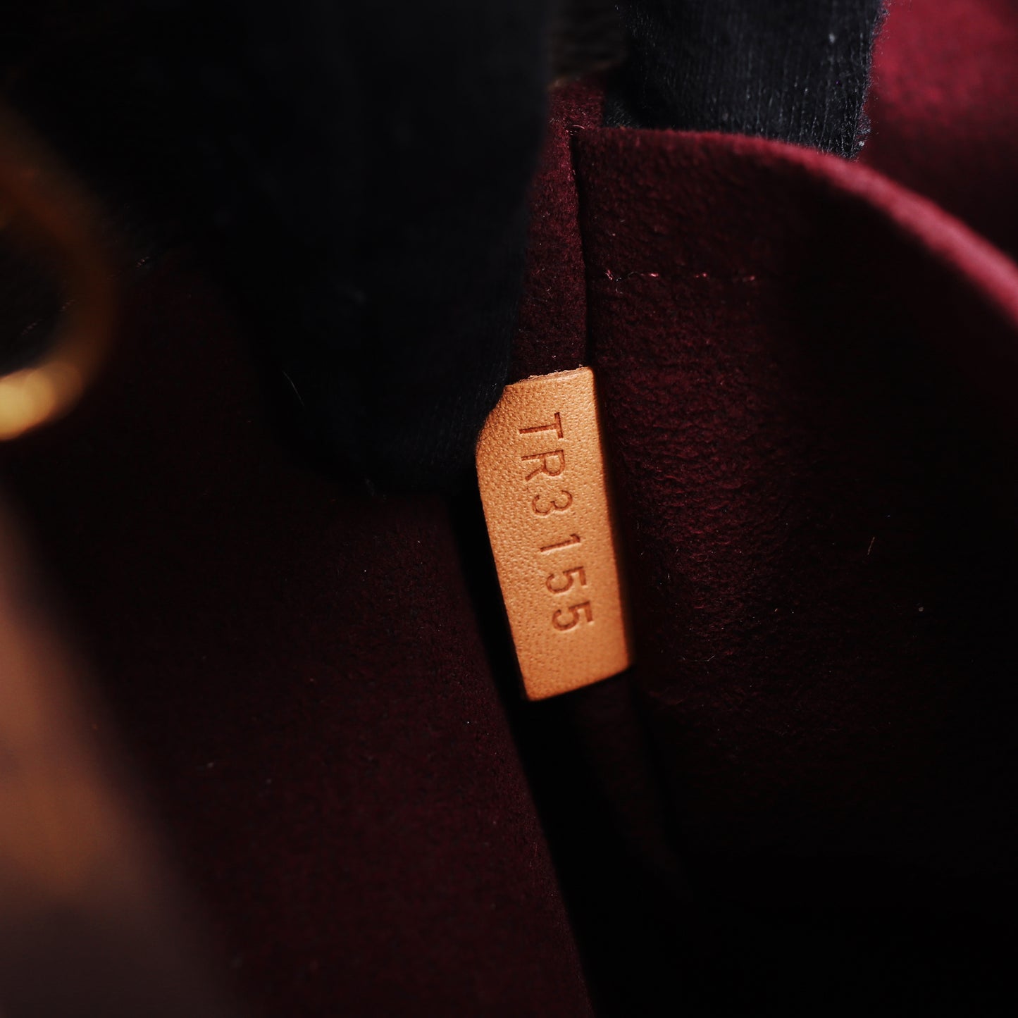 Pre-Owned Louis Vuitton Montaigne PM Brown Monogram Coated Canvas Shoulder Bag 84899562