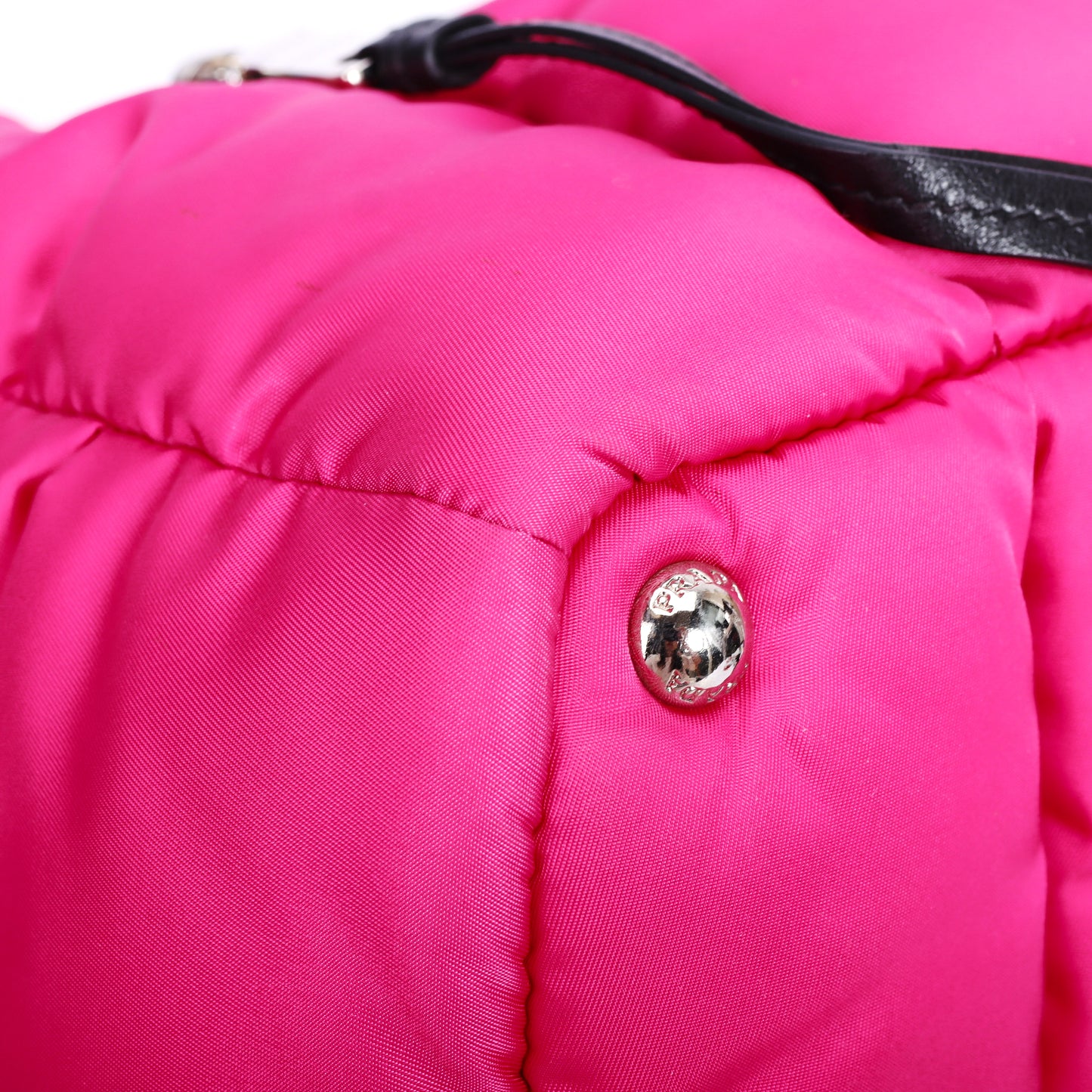 Pre-Owned Prada Tessuto Bomber Fuchsia Nylon Shoulder Bag 85866933 L