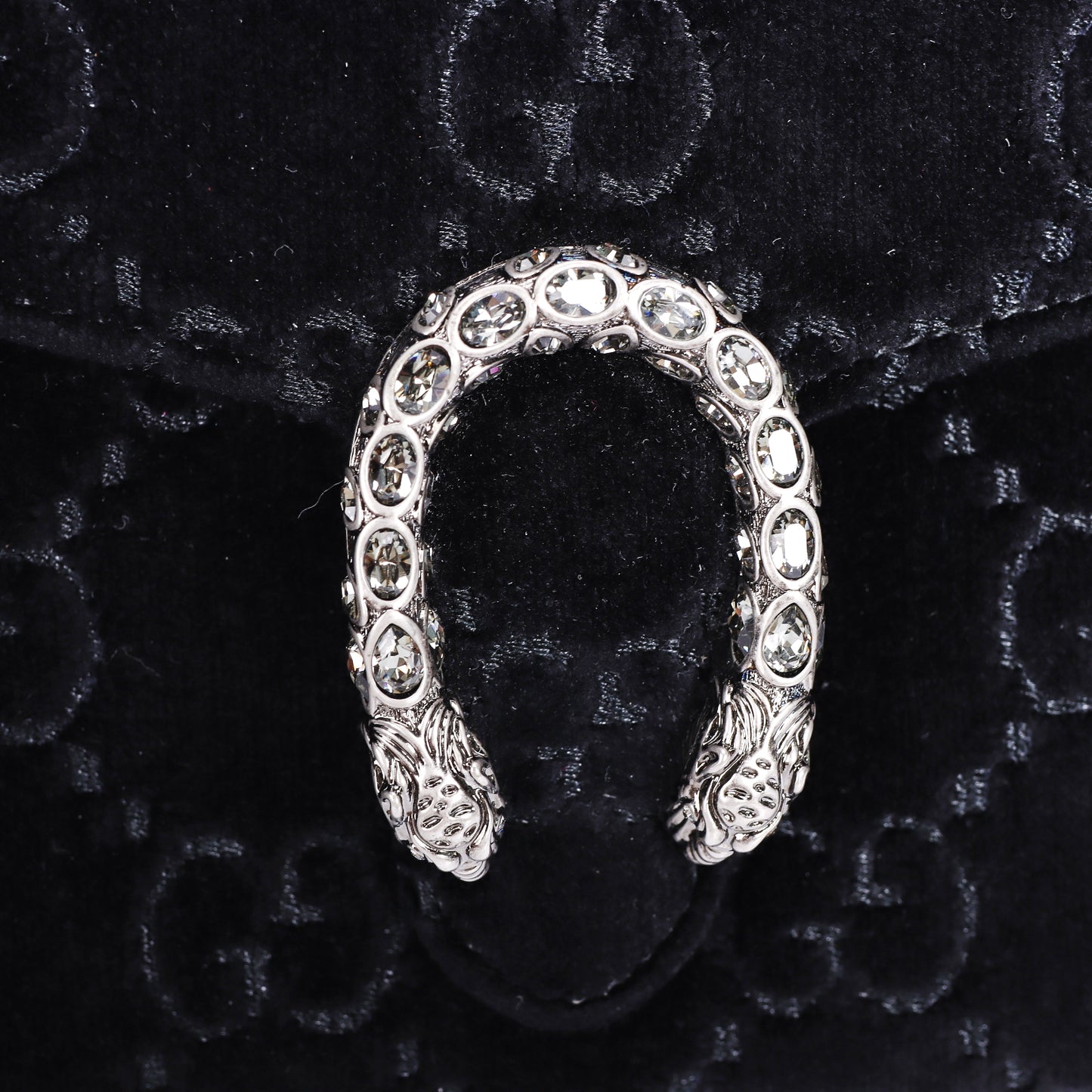 Pre-Owned Gucci Dionysus WOC Black Velvet Wallet on Chain 87074399L