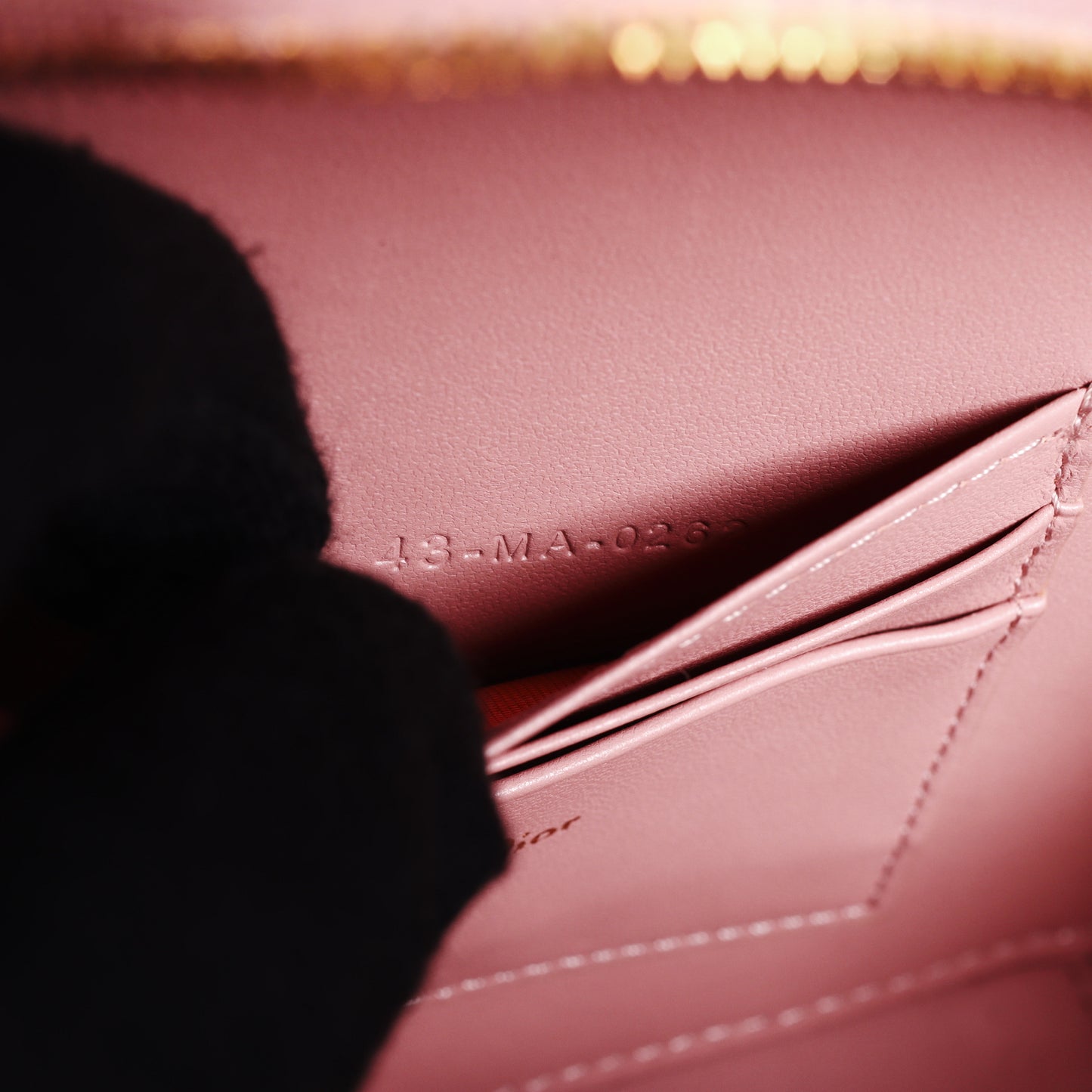 Pre-Owned Christian Dior Caro Box Pink Calfskin Crossbody Bag 92683634