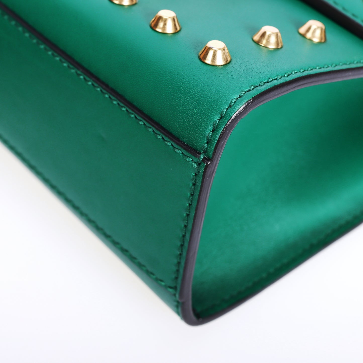 Pre-Owned Gucci Padlock Studded Green Calfskin Shoulder Bag 95549399