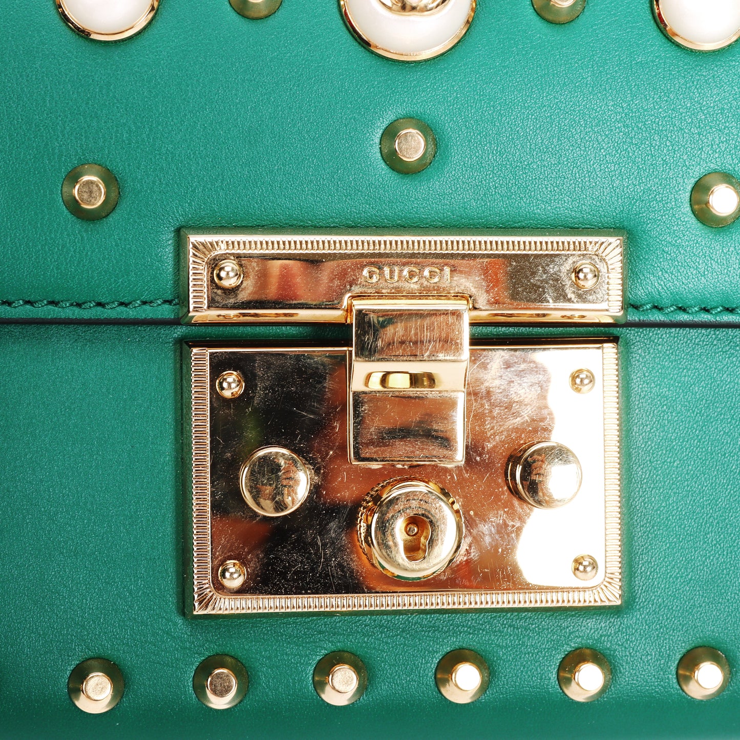 Pre-Owned Gucci Padlock Studded Green Calfskin Shoulder Bag 95549399