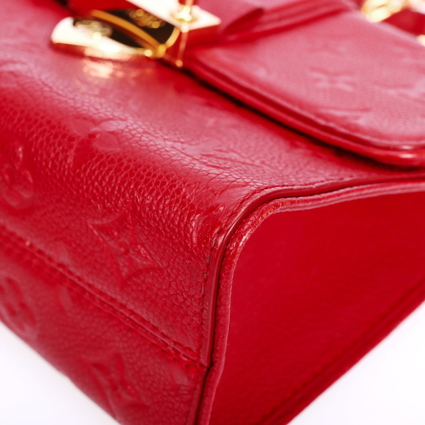 Pre-Owned Louis Vuitton Saint Sulpice Red Monogram Calfskin Leather Shoulder Bag 97733037