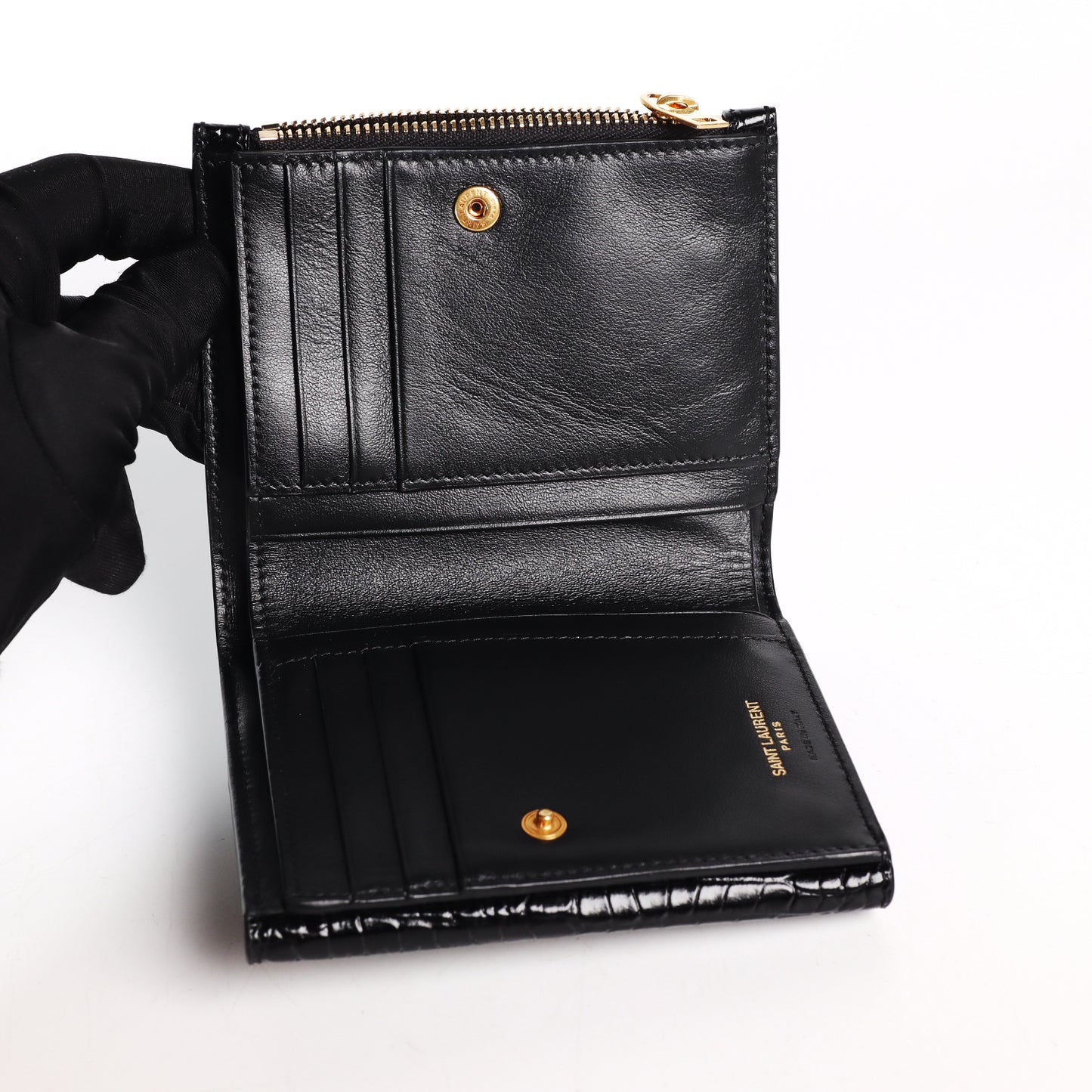 Pre-Owned Saint Laurent Uptown Black Crocodile Embossed Calfskin Compact Wallet 98186803