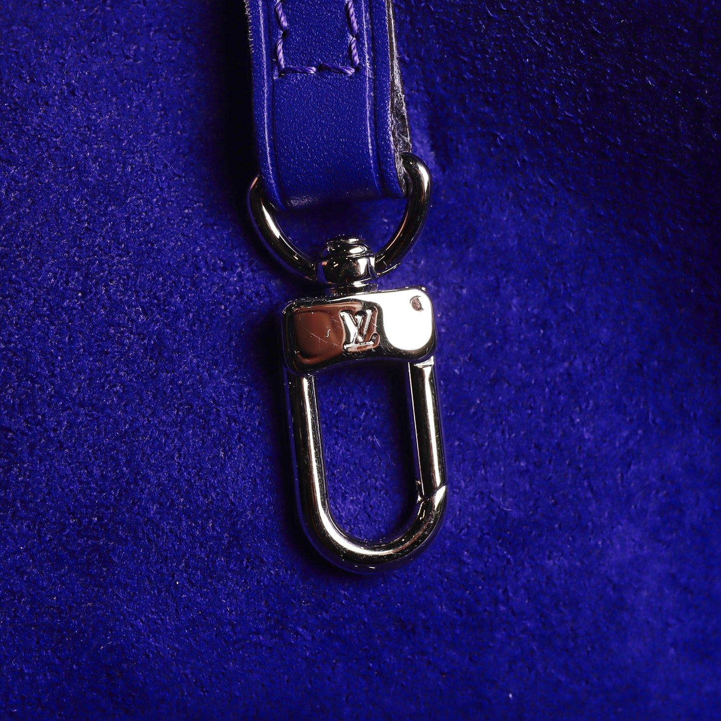 Pre-Owned Louis Vuitton Neverfull MM Purple Epi Calfskin Shoulder Bag 98691371